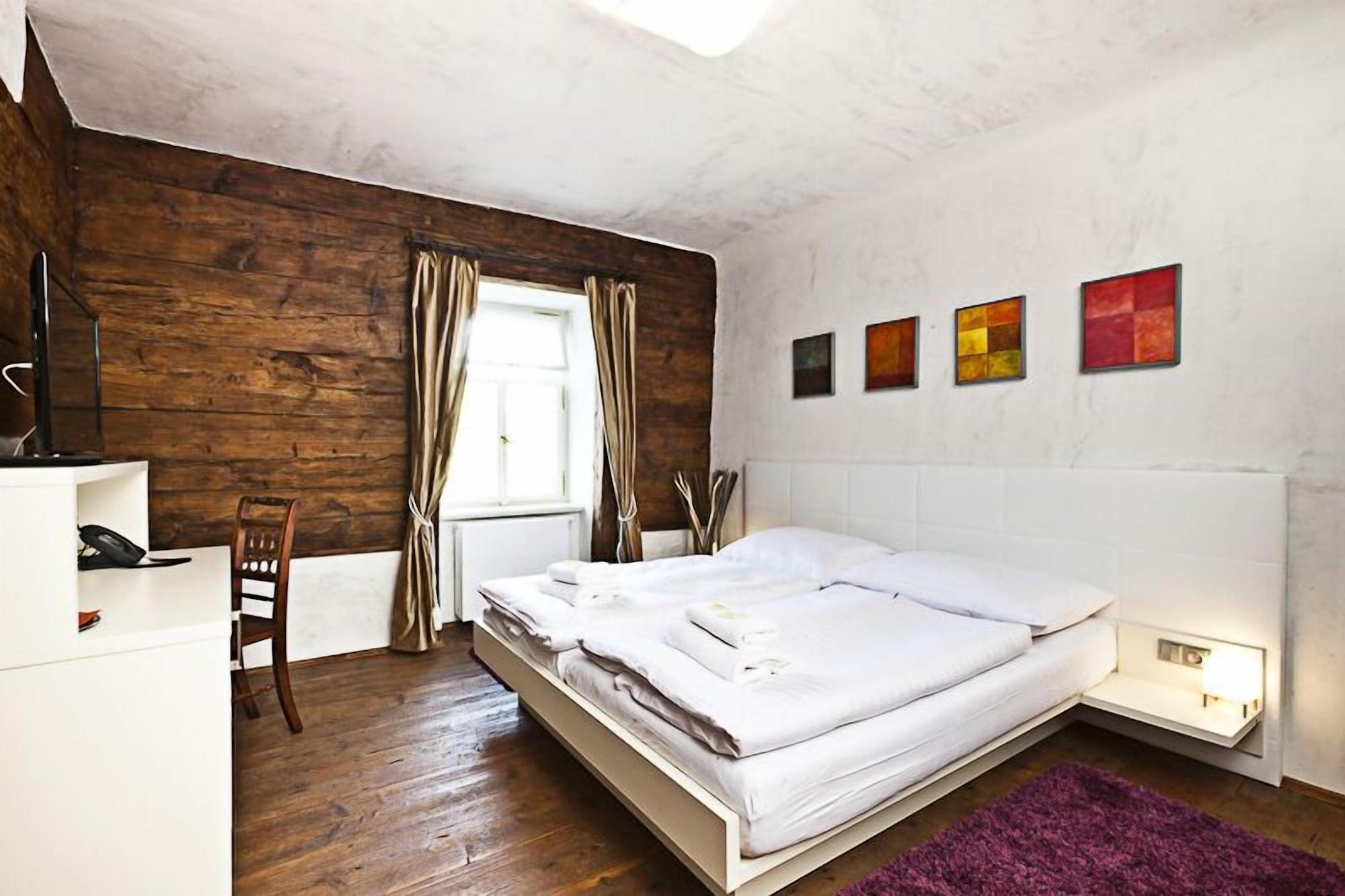 Hotel Latrán Český Krumlov Exterior foto
